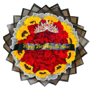 gran corazón imperial de lujo: rosas rojas, ferrero rocher y mariposas doradas