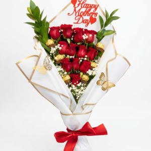 ramo "dulzura de madre" – rosas, chocolates y elegancia blanca