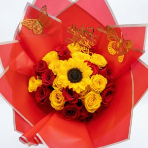 ramo "dulzura de madre" – rosas, chocolates y elegancia blanca