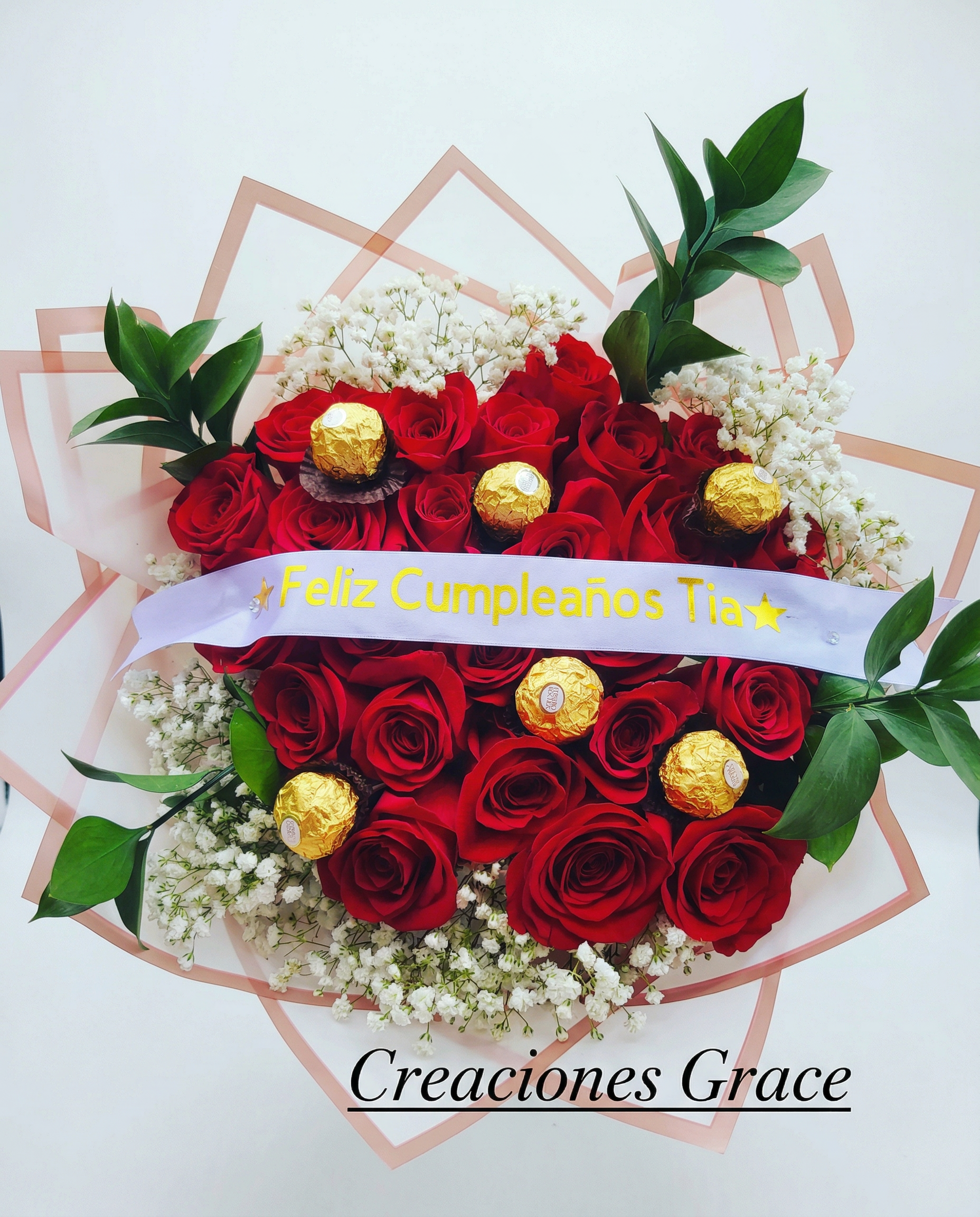 rosas premium, ferrero & globo de autor rosas premium, ferrero & globo de autor